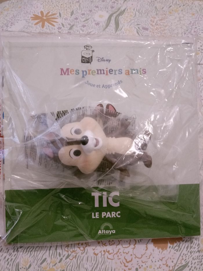 Livre Disney mes premiers Amis inclus la figurine - photo numéro 2