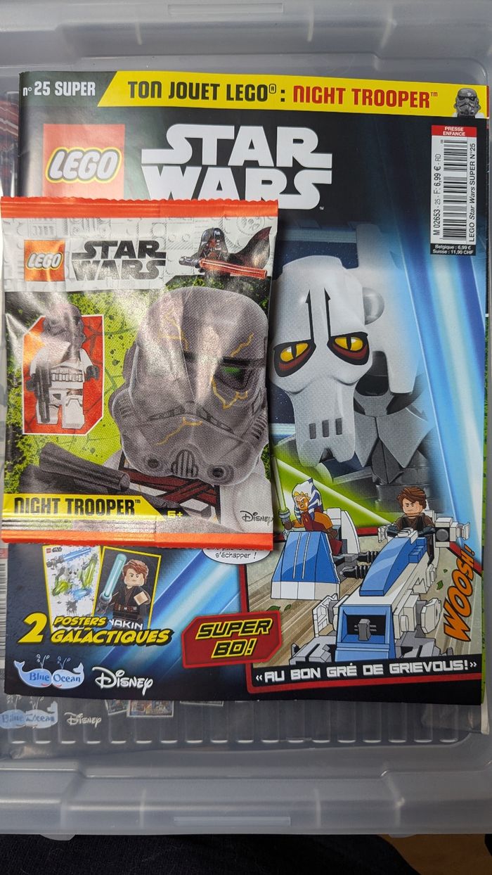 Magazine Star wars lego N25 super - NIGHT TROOPER