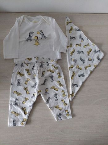 Ensemble pantalon et haut avec bandeau 1mois