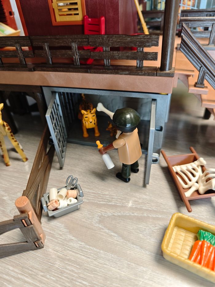 Playmobil 4826 Centre de soins pour animaux sauvages - photo numéro 7
