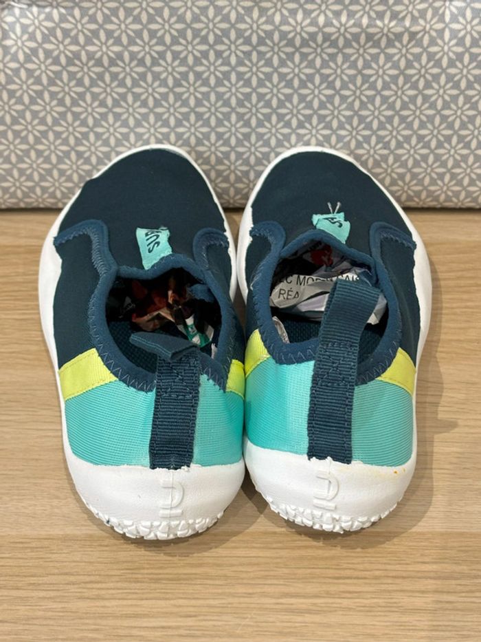 Chaussures Aquatiques Elastiques "Décathlon" 35/36 - photo numéro 4