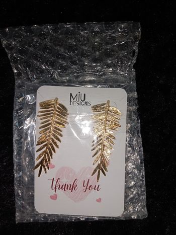 Boucle d oreille dorees