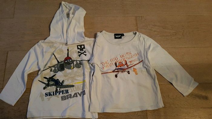 Hauts manches longues plane  garçon en 3 ans