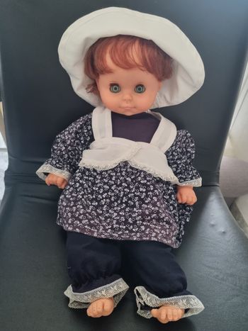 Poupée ancienne vintage