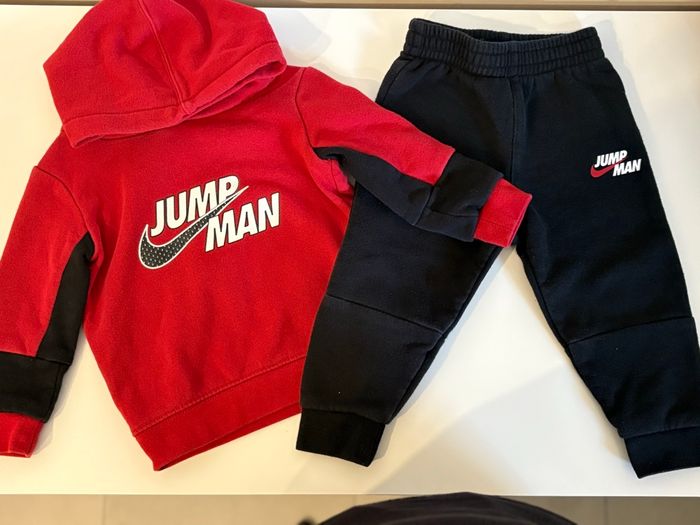 Jordan Ensemble 18M.