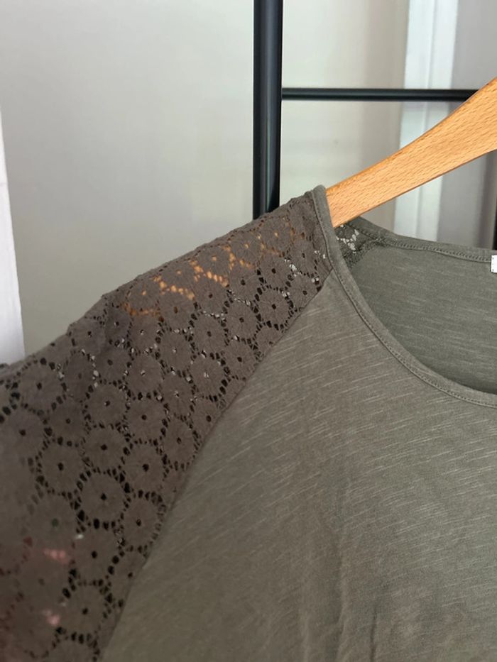 T-shirt vert kaki - photo numéro 3