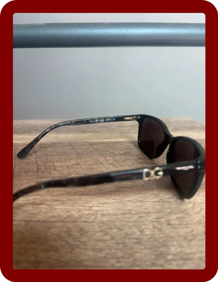 Lunette de soleil  Dolce&Gabanna noir logo doré - photo numéro 5
