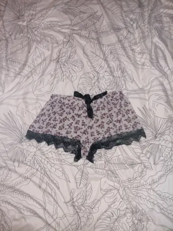 Short pyjama