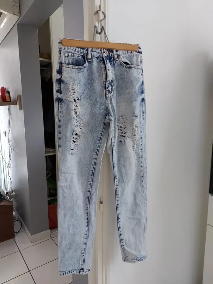 Jeans troué