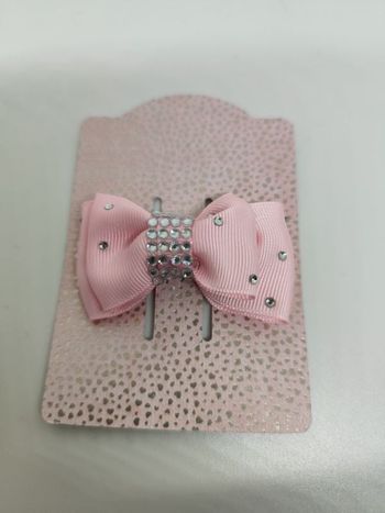 Barrette rose et strass