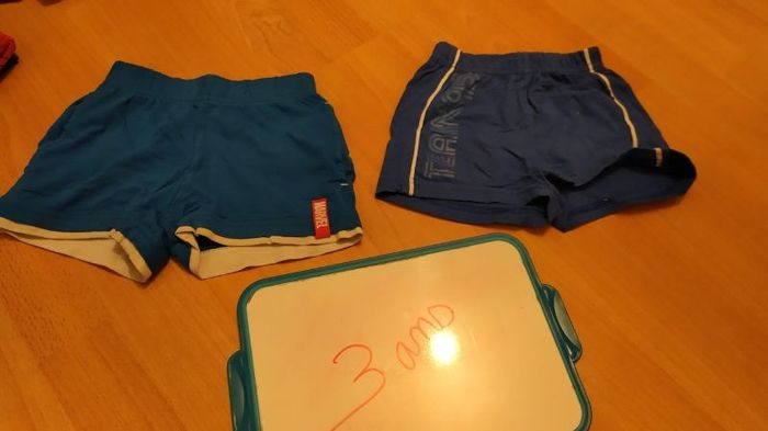 2 shorts 3 ans