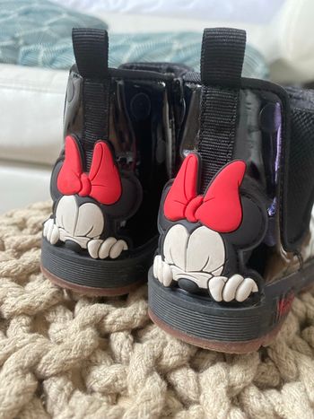Charmantes bottines Minnie noires vernies à pois 21 Zara baby