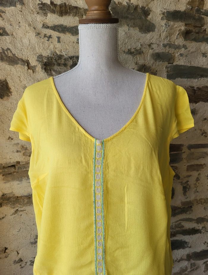 Blouse manches courtes jaune Grain de Malice Taille 44 - photo numéro 2