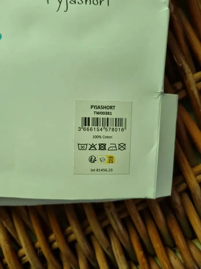 Lot de 2 pyjamas neufs garçon taille 5 ans - photo numéro 5