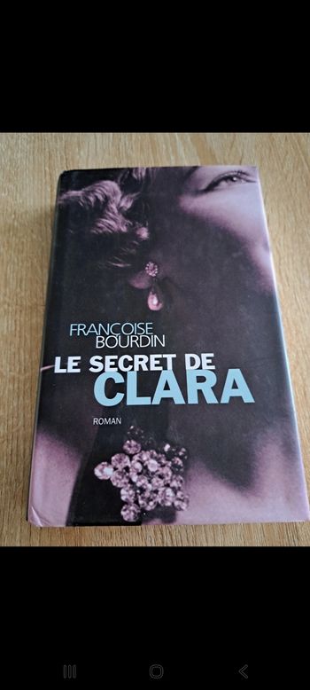 Le secret de clara