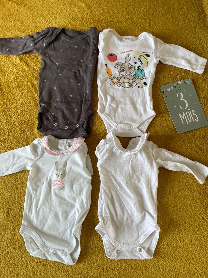Lot de 18 body 3 mois