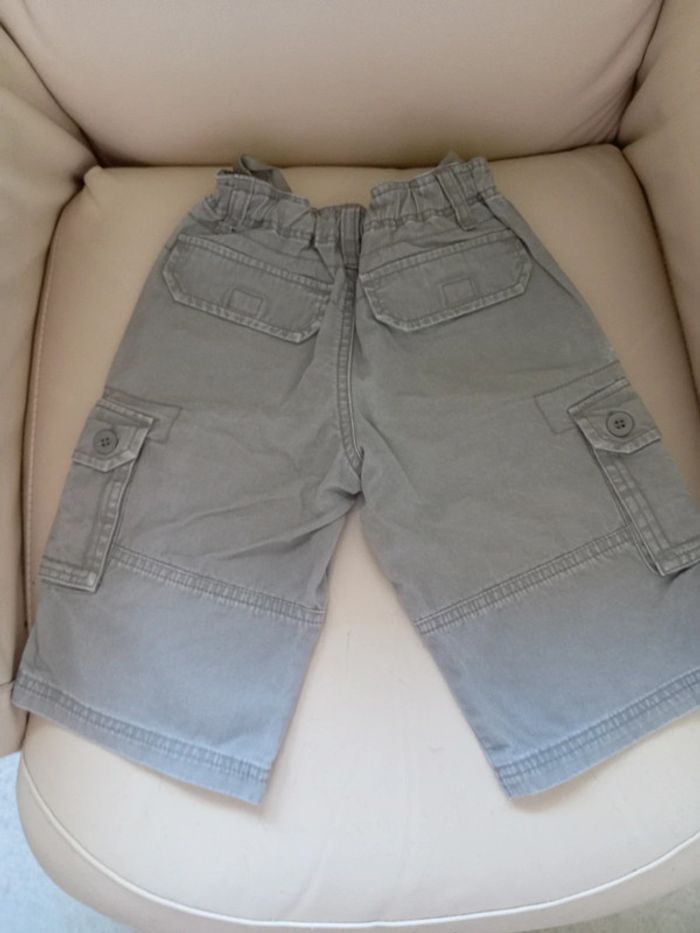 Short bermuda taille 5 ans - photo numéro 2