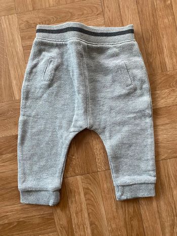 Pantalon jogging gris taille 3 mois Kiabi