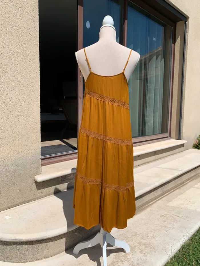Robe à bretelle mi-longue ocre Les Petites taille S - photo numéro 18