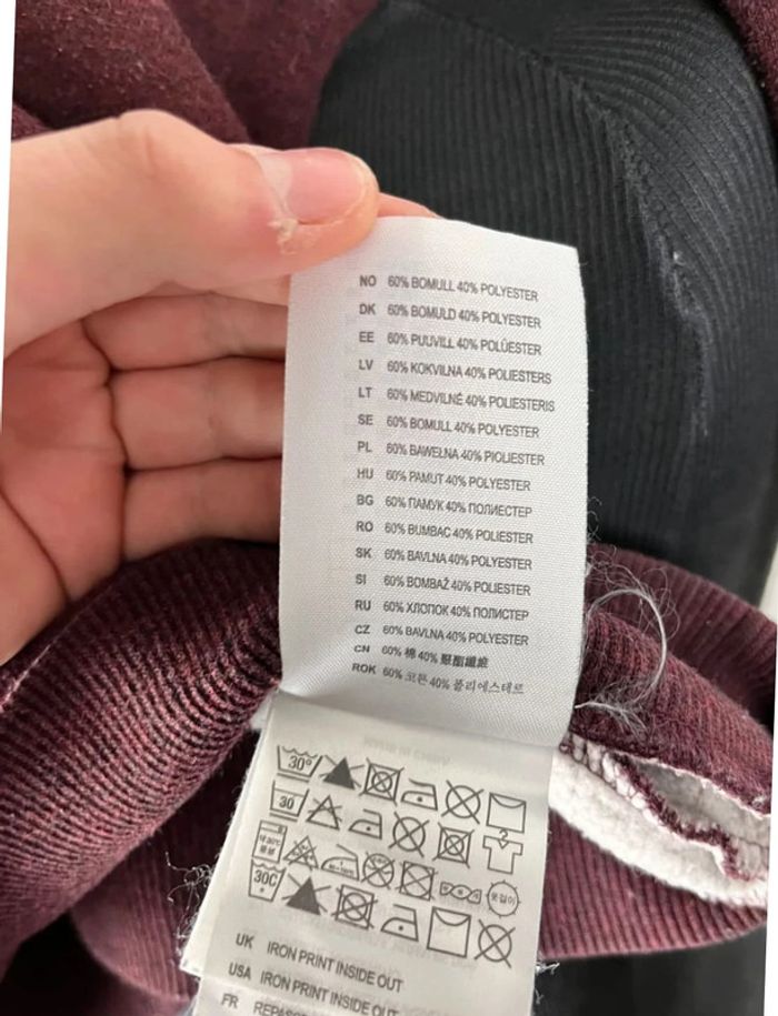 Pull Carhartt bordeaux taille XS - photo numéro 5
