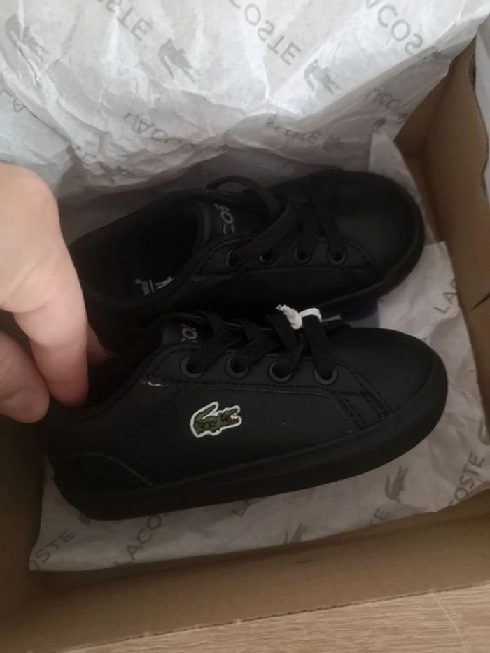 🩷 Basket Lacoste mixte T20 🩷 - photo numéro 3