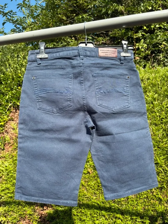 Bermuda en jean bleu marine – Marque Camaïeu - photo numéro 2