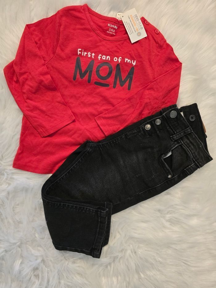 Neufs (non portés) 😍🤩💙💙ensemble jeans slim et teeshirt ml 23 mois garçon💙💙😍🤩
