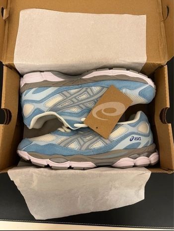 Asics gel nyc bleu clair taille 40