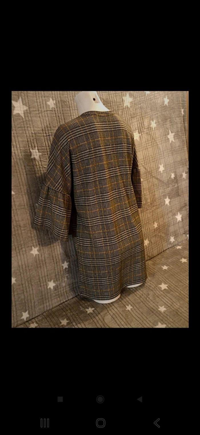 Belle Robe tunique Zara trafaluc taille M - photo numéro 3