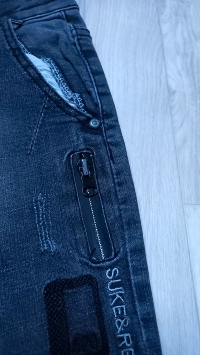 Jean neuf - photo numéro 2