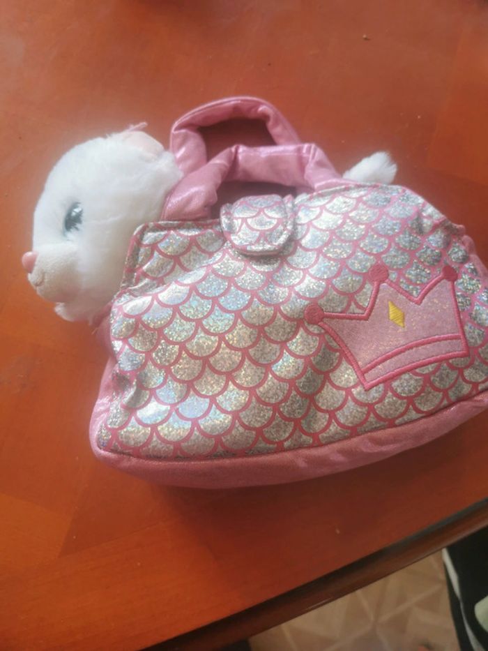 Peluche chat