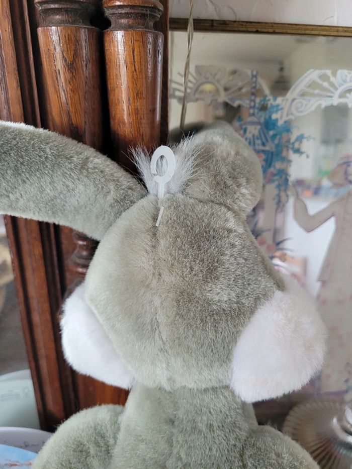 Vends peluche vintage 2000 bugs bunny  warner bros looney tunes - photo numéro 2