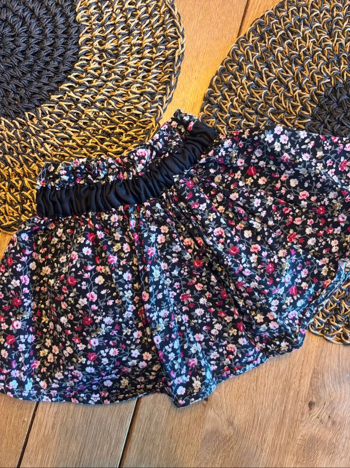 Petite jupe bébé 18m - photo numéro 3