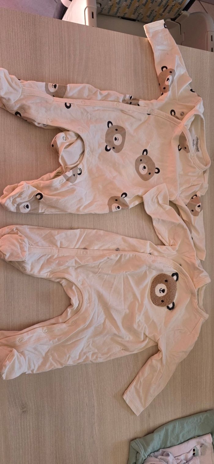 Lot 2 pyjamas légers mois 60 cm