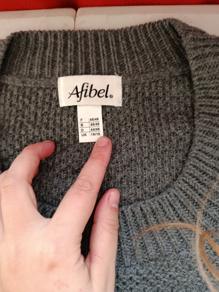 pull sans manche - photo numéro 2