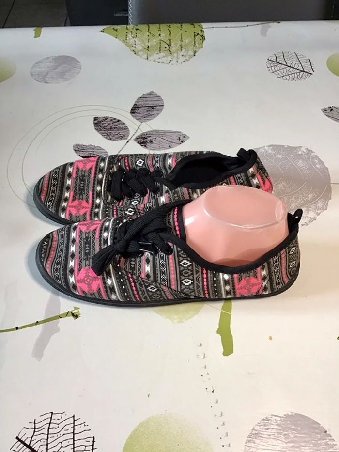 Basket basse à lacet taille 38 gris noir blanc rose - photo numéro 3