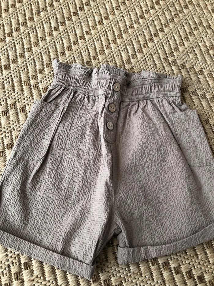 Short fille taille 24 mois - photo numéro 3