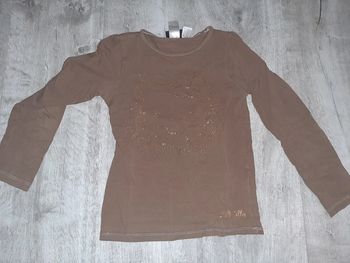 T shirt hello kitty 6/8 ans