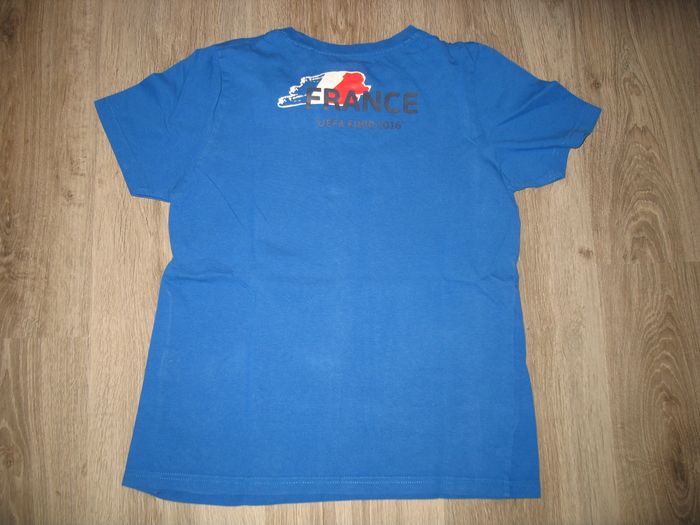 TEE SHIRT MC BLEU GARÇON "UEFA EURO 2016" - 10 ANS - n°35 - photo numéro 2
