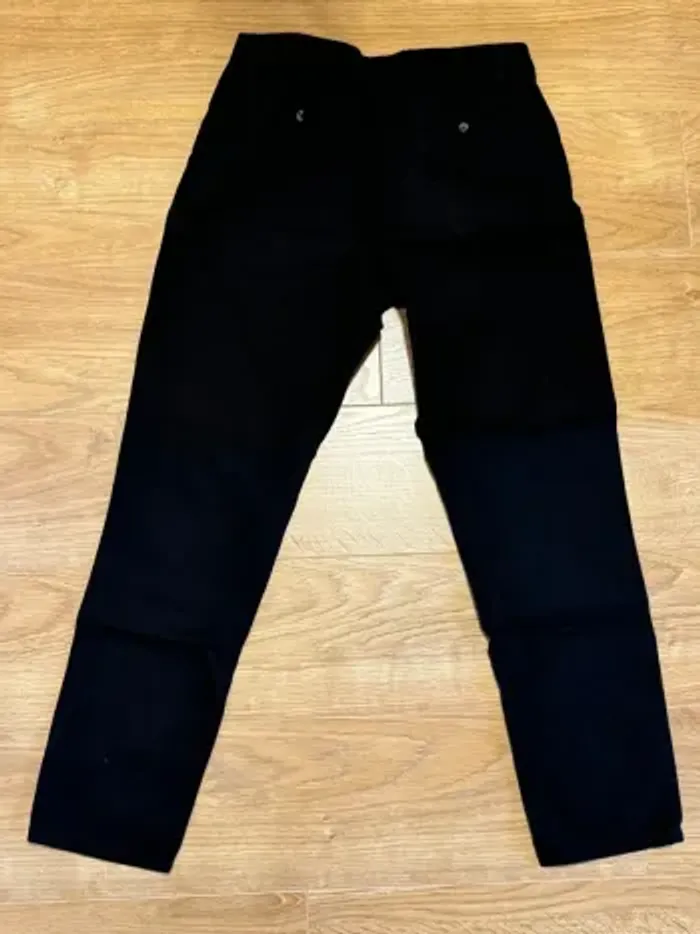 Pantalon noir - photo numéro 4
