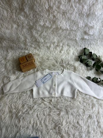 Cardigan bébé fille cérémonie blanc Jacadi taille 6 mois