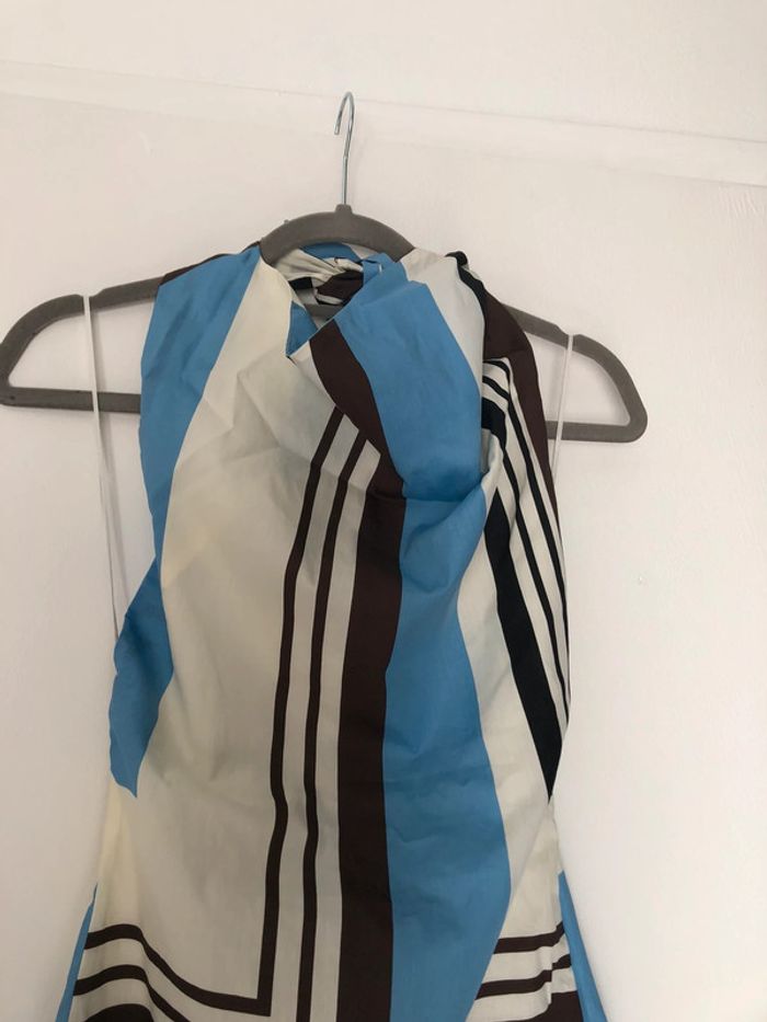 Superbe belle robe en popeline avec encolure halter dos nu Zara neuve avec étiquette taille XS - photo numéro 4