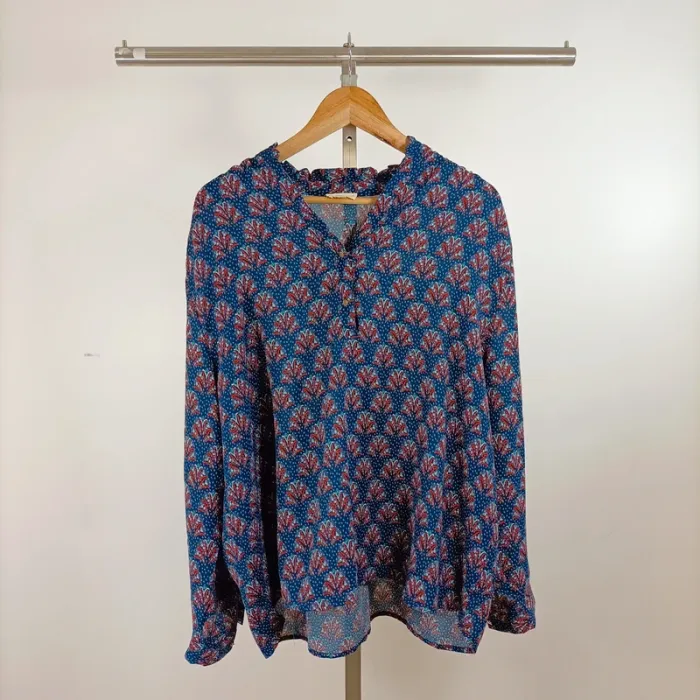 Blouse bohème à motif fleuri bleu et orange - col volanté - Melya Melody T4 A1315