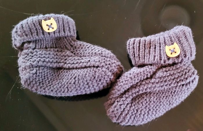 Chaussons bébé 👶 - photo numéro 2