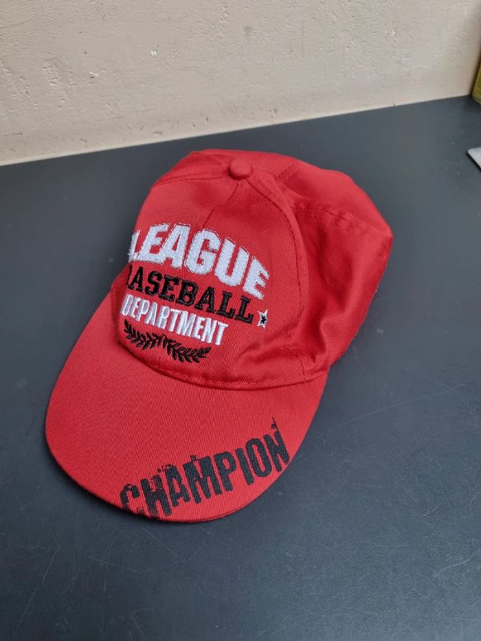 Casquette rouge