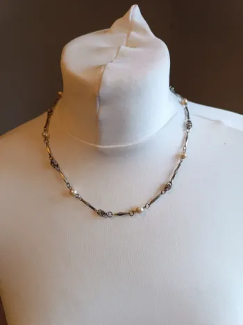 collier Métal et nacre
