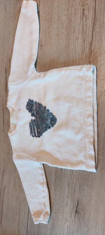 Pull blanc cassé  avec coeur gris laine/sequin, Zara, 4 ans