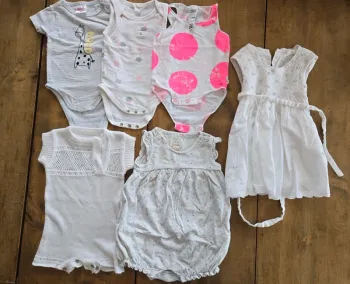Lot 6 pièces habits fille 0-3 mois été