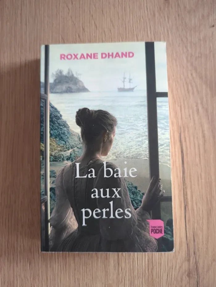 Livre la baie aux perles Roxane dhand