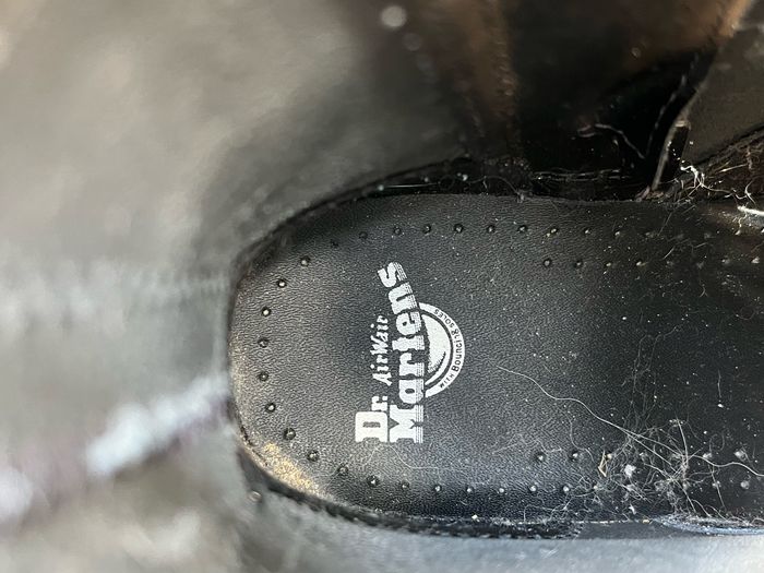 Chaussure Dr. Martens plate forme noir verni - photo numéro 9